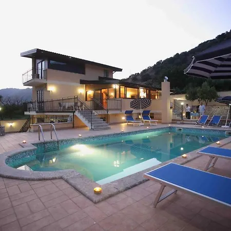 Veronica Casa rural